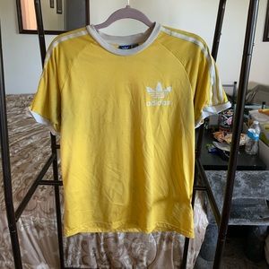 Adidas superstar shirt